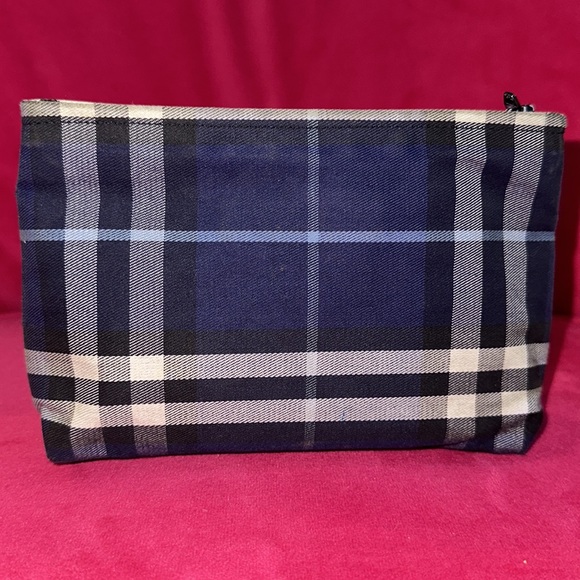 Burberry London blue nova check mini pouch cosmetic case - Picture 2 of 13